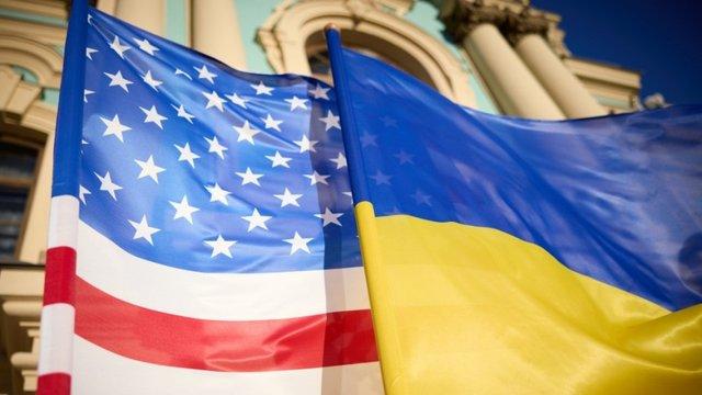 Завтра буде офіційно оголошено про великий пакет допомоги від США, - Зеленський.